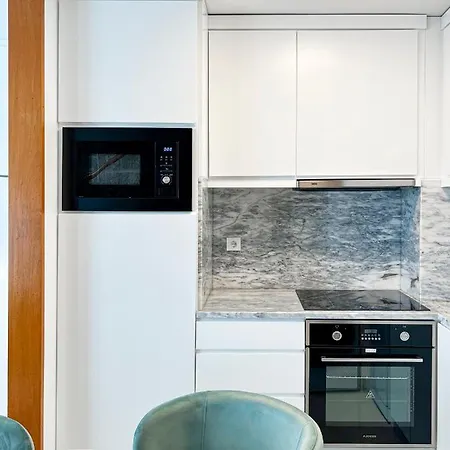 Hm - Ribeira Historical Порту